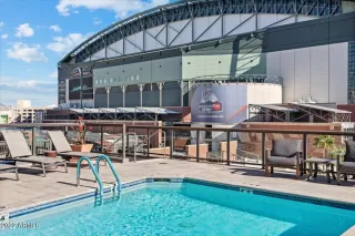 Photo #4: 6499353 Listing