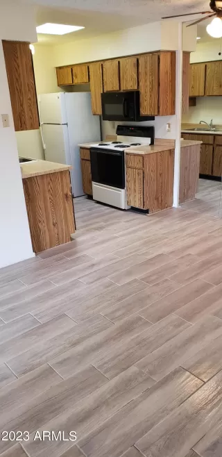 Photo #2: 6499769 Listing