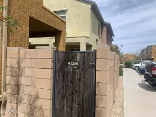 Photo #2: 6499892 Listing