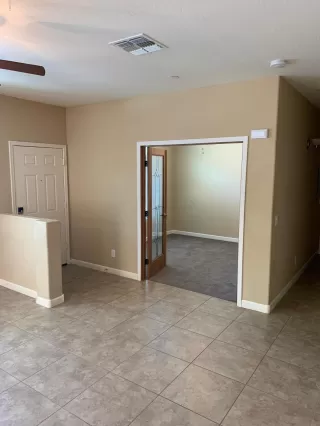 Photo #3: 6499892 Listing