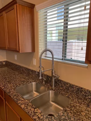 Photo #6: 6499892 Listing