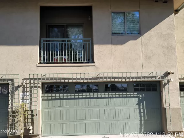 MLS: 6500217 Condo For Sale