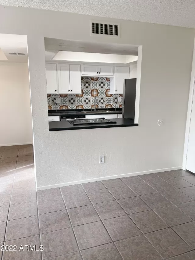 MLS: 6500504 Condo For Sale