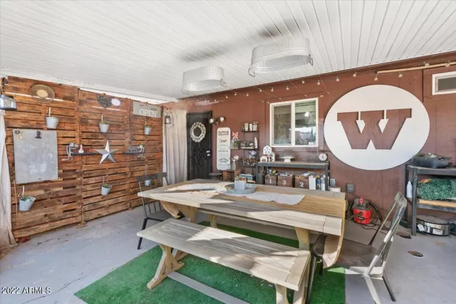 MLS: 6500676 Condo For Sale