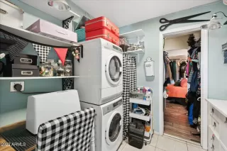 Photo #2: 6500676 Listing