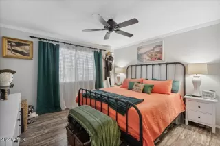 Photo #5: 6500676 Listing