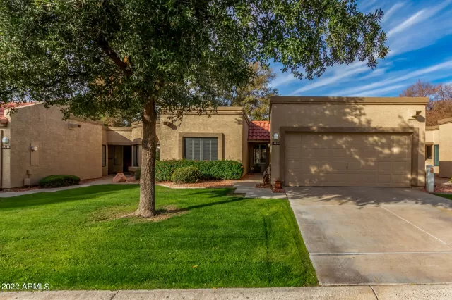 MLS: 6500837 Condo For Sale