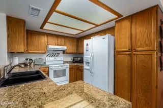 Photo #2: 6500837 Listing