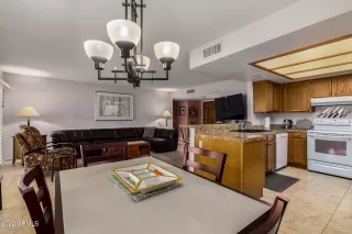 Photo #3: 6500837 Listing