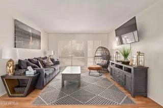 Photo #1: 6500849 Listing