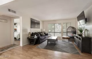 Photo #2: 6500849 Listing