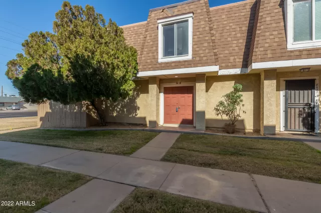 MLS: 6501080 Condo For Sale