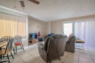 Photo #4: 6501229 Listing 