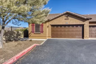 Photo #1: 6501452 Listing