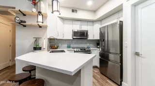 Photo #2: 6501548 Listing