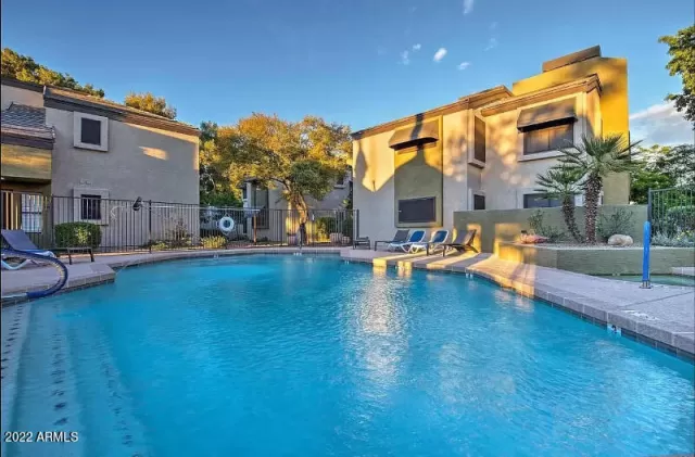 MLS: 6501612 Condo For Sale