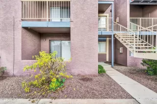 Photo #2: 6501657 Listing