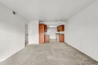 Photo #4: 6501657 Listing