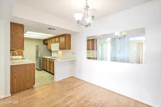 Photo #3: 6501808 Listing