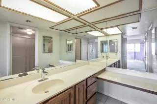 Photo #6: 6501808 Listing