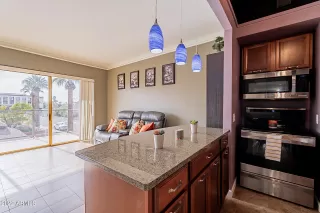 Photo #6: 6501824 Listing