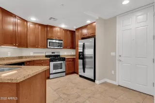 Photo #2: 6501868 Listing 