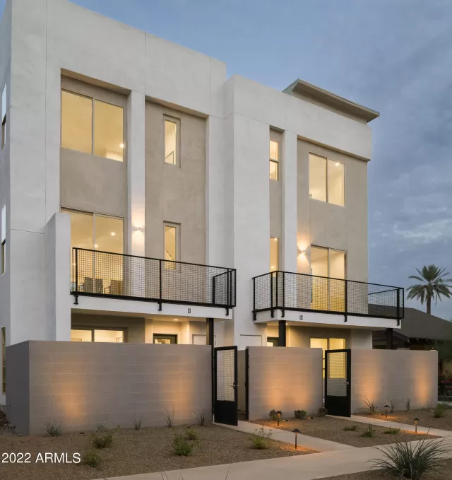 MLS: 6502030 Condo For Sale