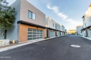 Photo #1: 6502216 Listing 