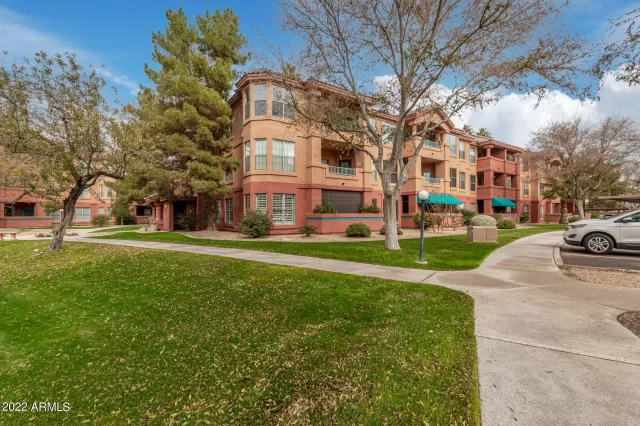 MLS: 6502391 Condo For Sale