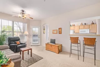 Photo #5: 6502391 Listing