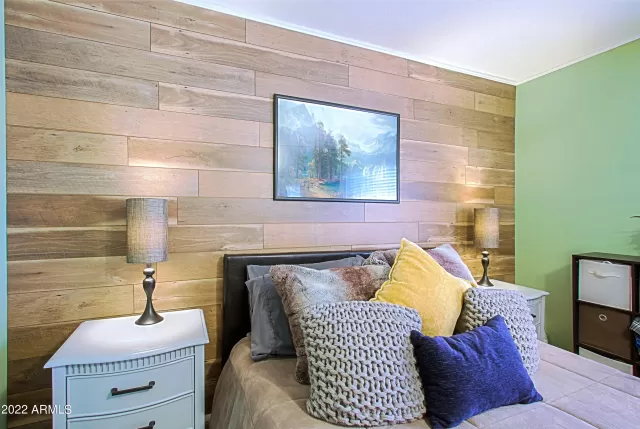 MLS: 6502406 Condo For Sale