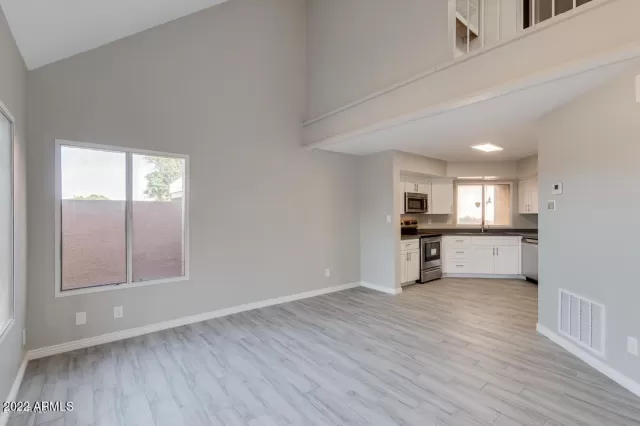 MLS: 6502591 Condo For Sale