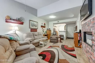 Photo #1: 6502813 Listing