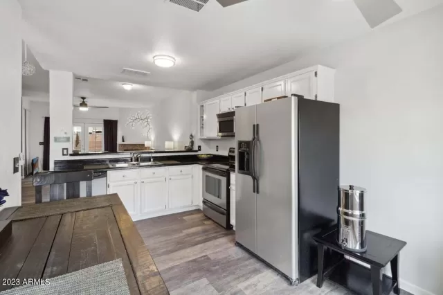 MLS: 6503013 Condo For Sale