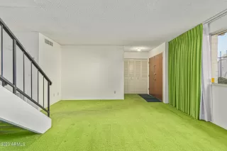 Photo #2: 6503113 Listing