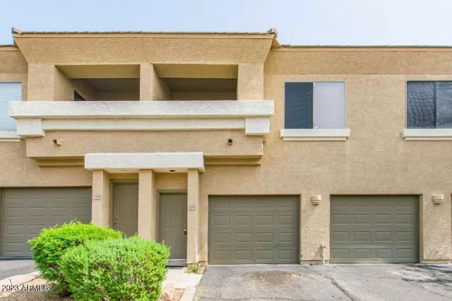 MLS: 6503183 Condo For Sale