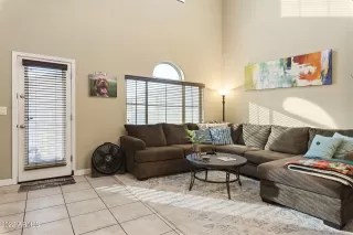 Photo #6: 6503234 Listing