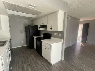 Photo #3: 6503354 Listing