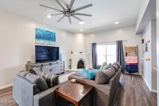 Photo #6: 6503448 Listing 