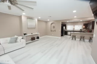 Photo #2: 6503497 Listing