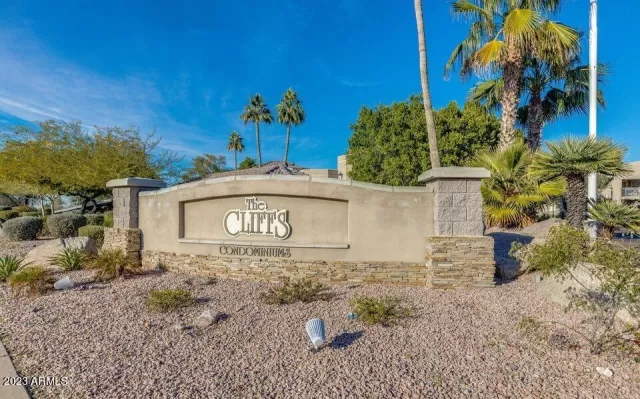 MLS: 6503591 Condo For Sale