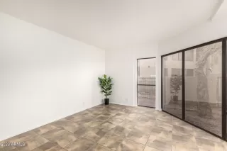 Photo #1: 6503739 Listing