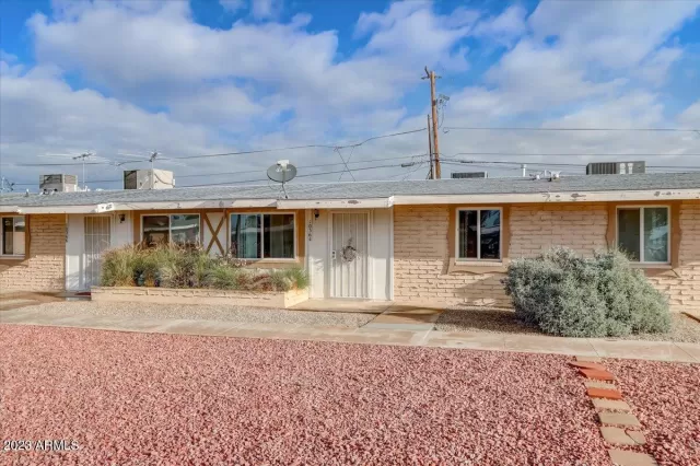 MLS: 6503781 Condo For Sale