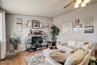 Photo #2: 6503781 Listing