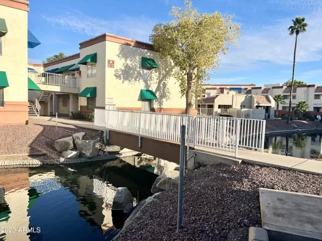 MLS: 6503786 Condo For Sale