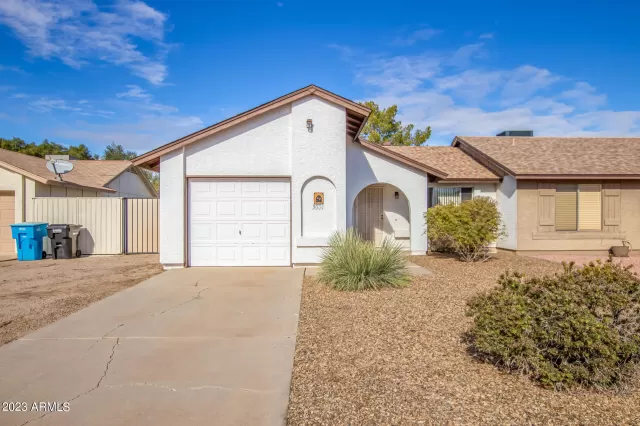 MLS: 6503810 Condo For Sale