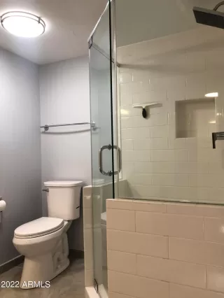 Photo #6: 6503841 Listing 