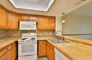 Photo #4: 6503877 Listing