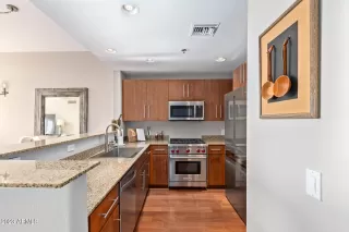 Photo #6: 6504155 Listing 