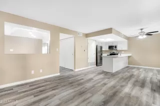 Photo #4: 6504235 Listing